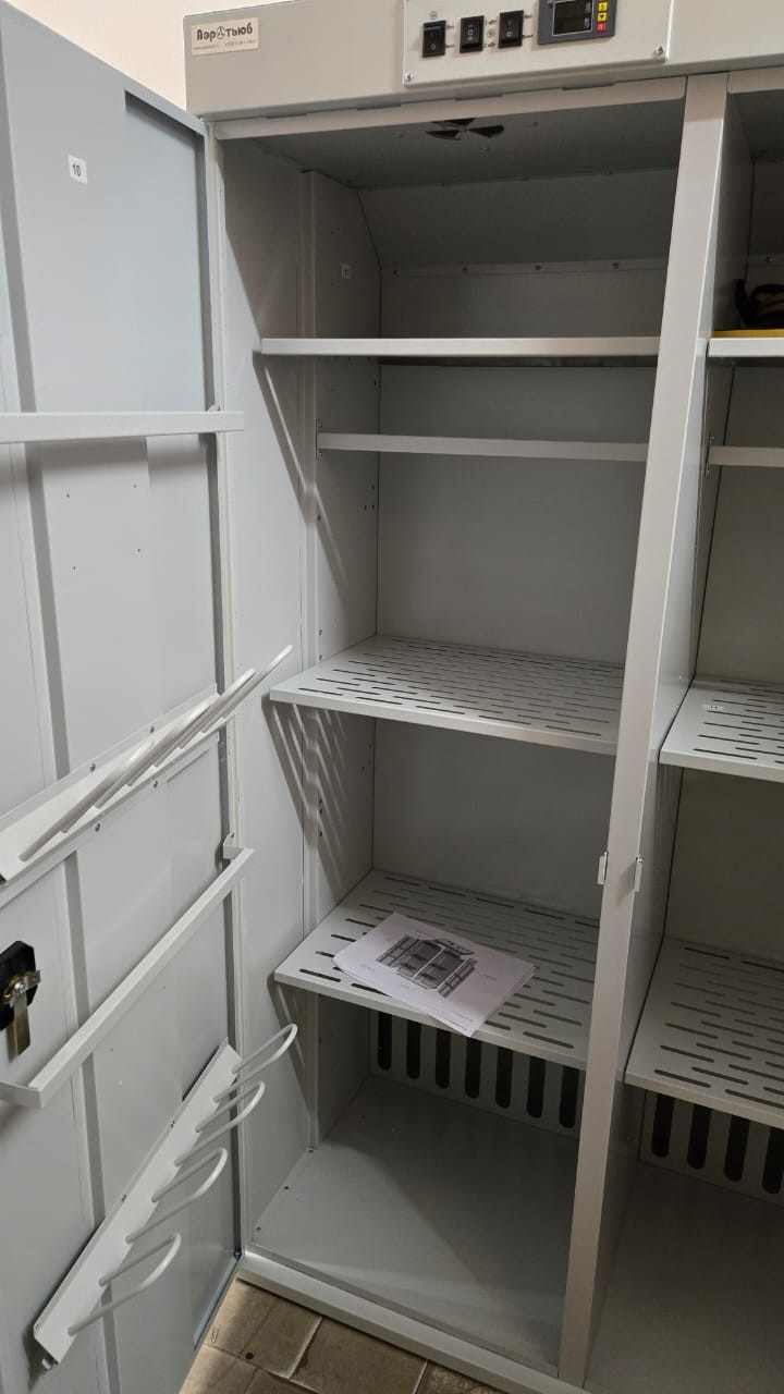 Сушильный шкаф ШС-4 СП3 Ф для одежды, белья и обуви купить в Ростове-на-Дону Сушильный шкаф ШС-4 СП3 Ф для одежды, белья и обуви купить в Ростове-на-Дону