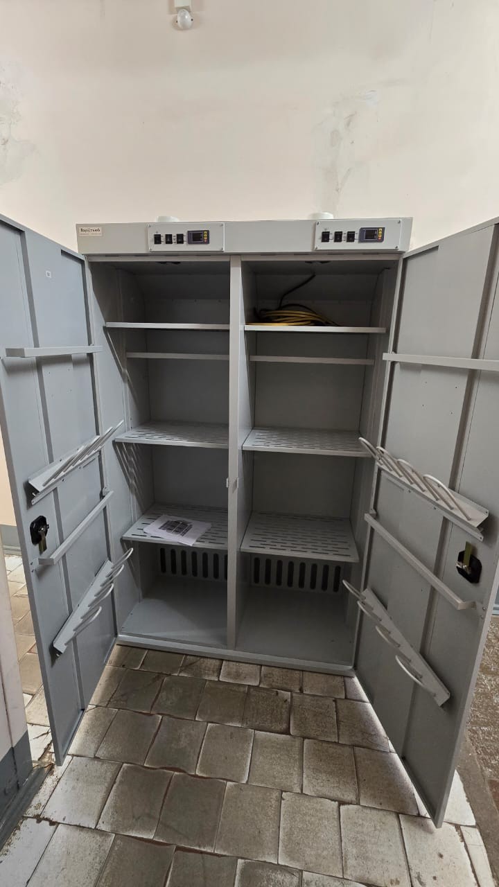 Сушильный шкаф ШС-4 СП3 Ф для одежды, белья и обуви купить в Ростове-на-Дону Сушильный шкаф ШС-4 СП3 Ф для одежды, белья и обуви купить в Ростове-на-Дону