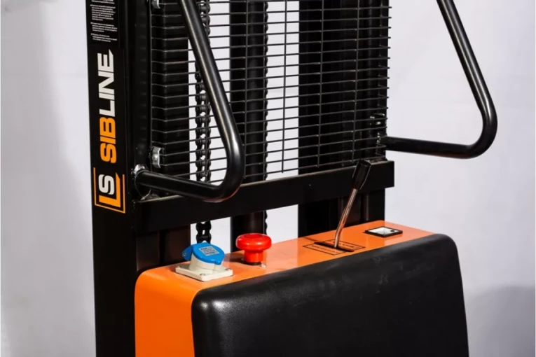 Штабелер с электроподъемом 1 т - 3 м Вилы: 1100 , Гелевая АКБ, SPN1030 SIBLINE купить в Ростове-на-Дону Штабелер с электроподъемом 1 т - 3 м Вилы: 1100 , Гелевая АКБ, SPN1030 SIBLINE купить в Ростове-на-Дону