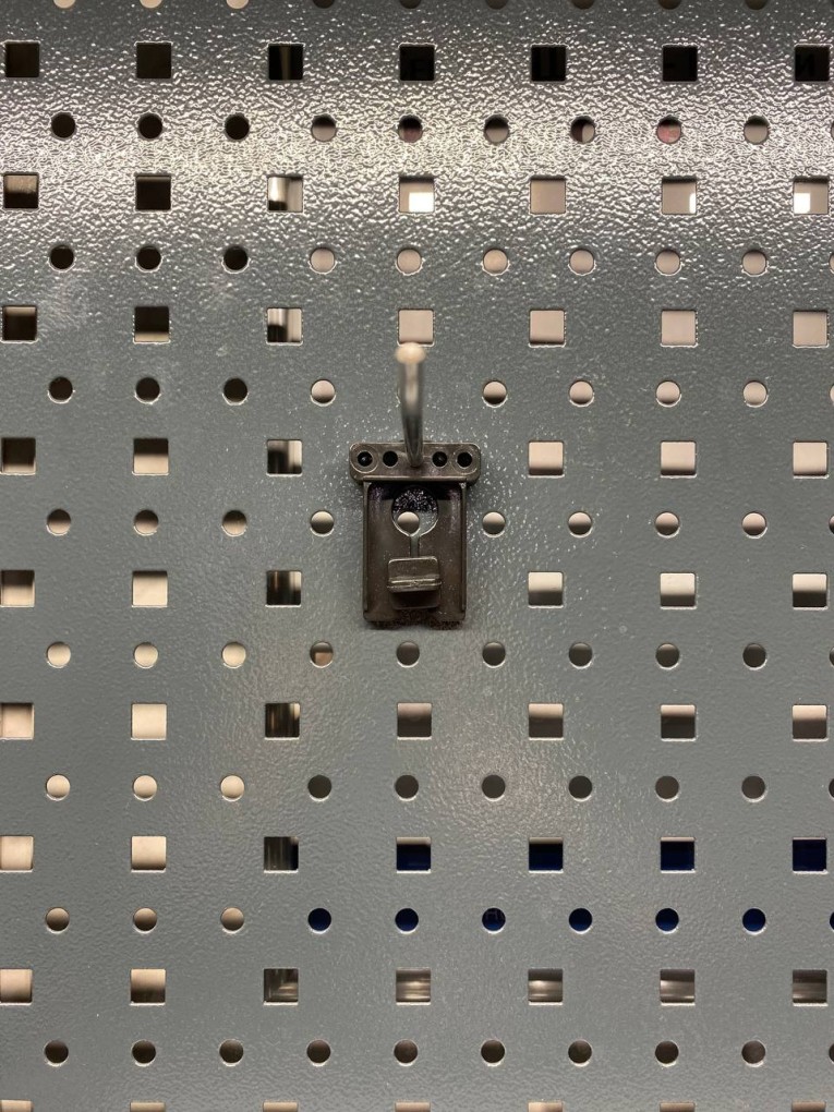 Крючок 100 мм купить в Ростове-на-Дону